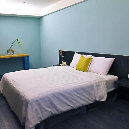 Tian Fang Ye Tan Hotel Yilan Bagian luar foto