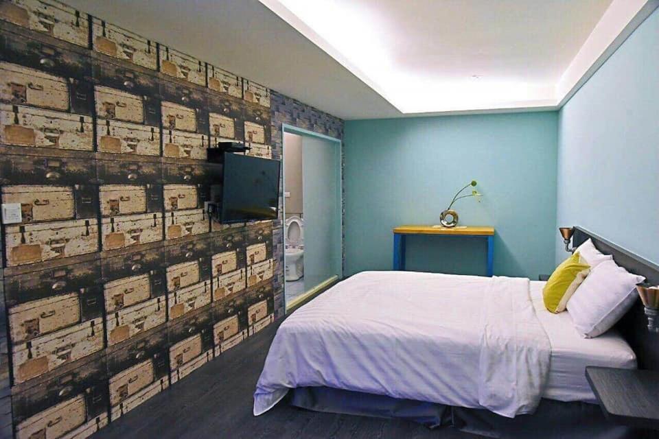 Tian Fang Ye Tan Hotel Yilan Bagian luar foto